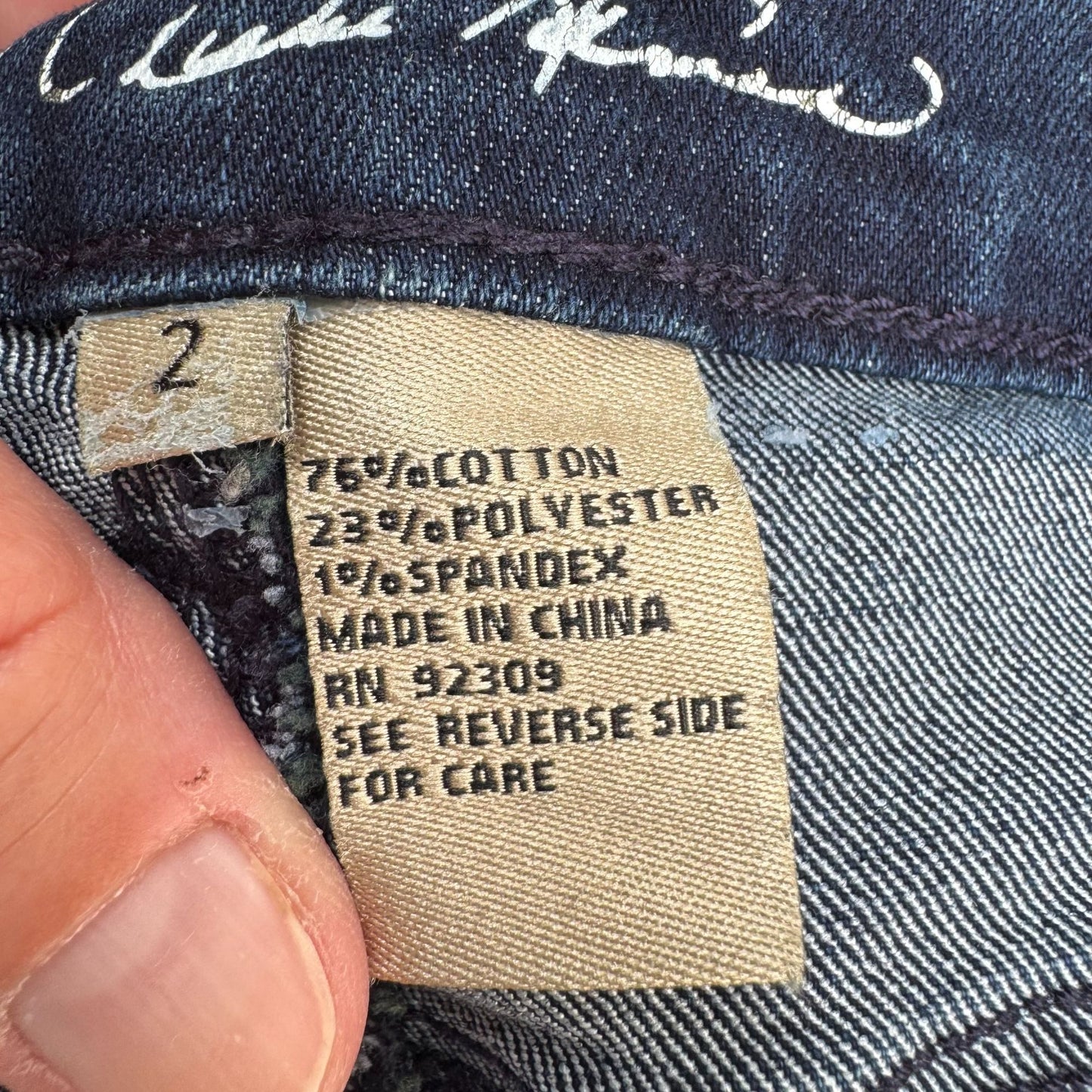 DG2 Diane Gilman Womens Blue Stretch Denim Preppy Summer Casual Bermuda Shorts 2