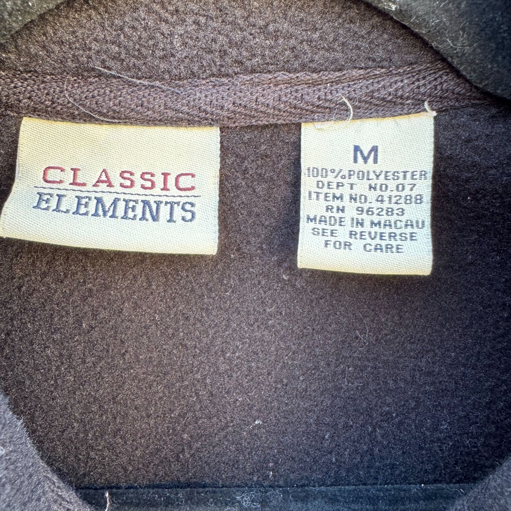 Classic Elements Holiday Fleece Festive Appliques Red Trim Embroidered Jacket M