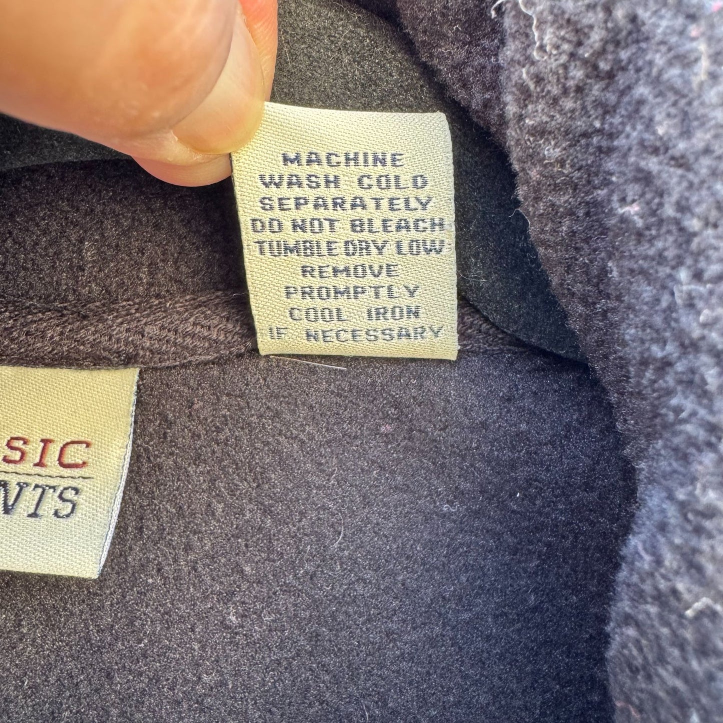 Classic Elements Holiday Fleece Festive Appliques Red Trim Embroidered Jacket M