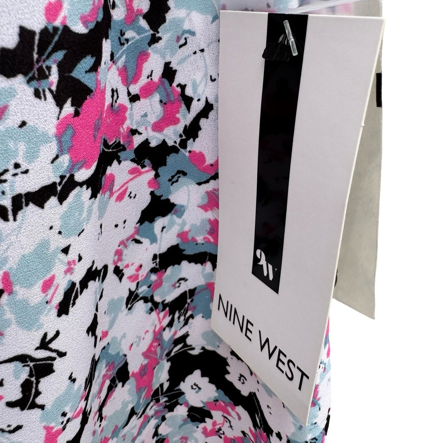 Nine West Blue Meadow Multi Floral Sleeveless Pleated Blouse Magnolia Springs L