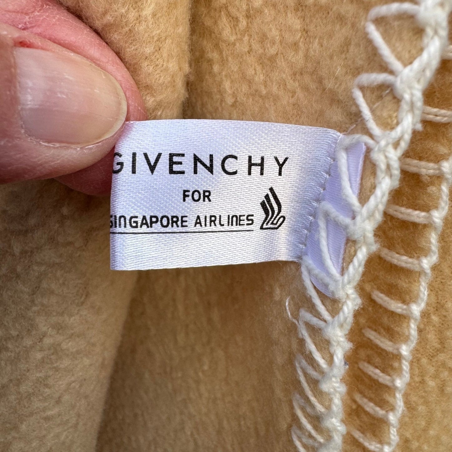 Givenchy Singapore Airlines First Class Fleece Blanket Tan SQL 8204 11.10 Luxury
