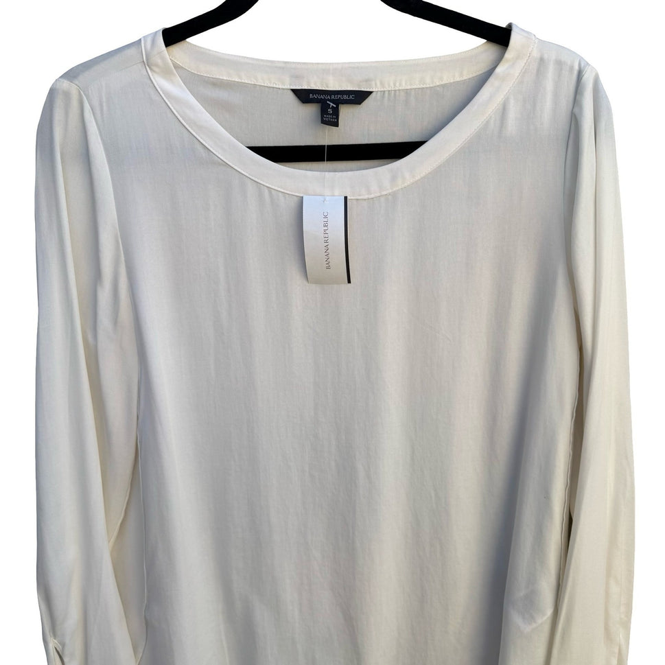 Banana Republic Womens Cream Long Sleeve Tulip Hem Scoop Neck Blouse Small NWT