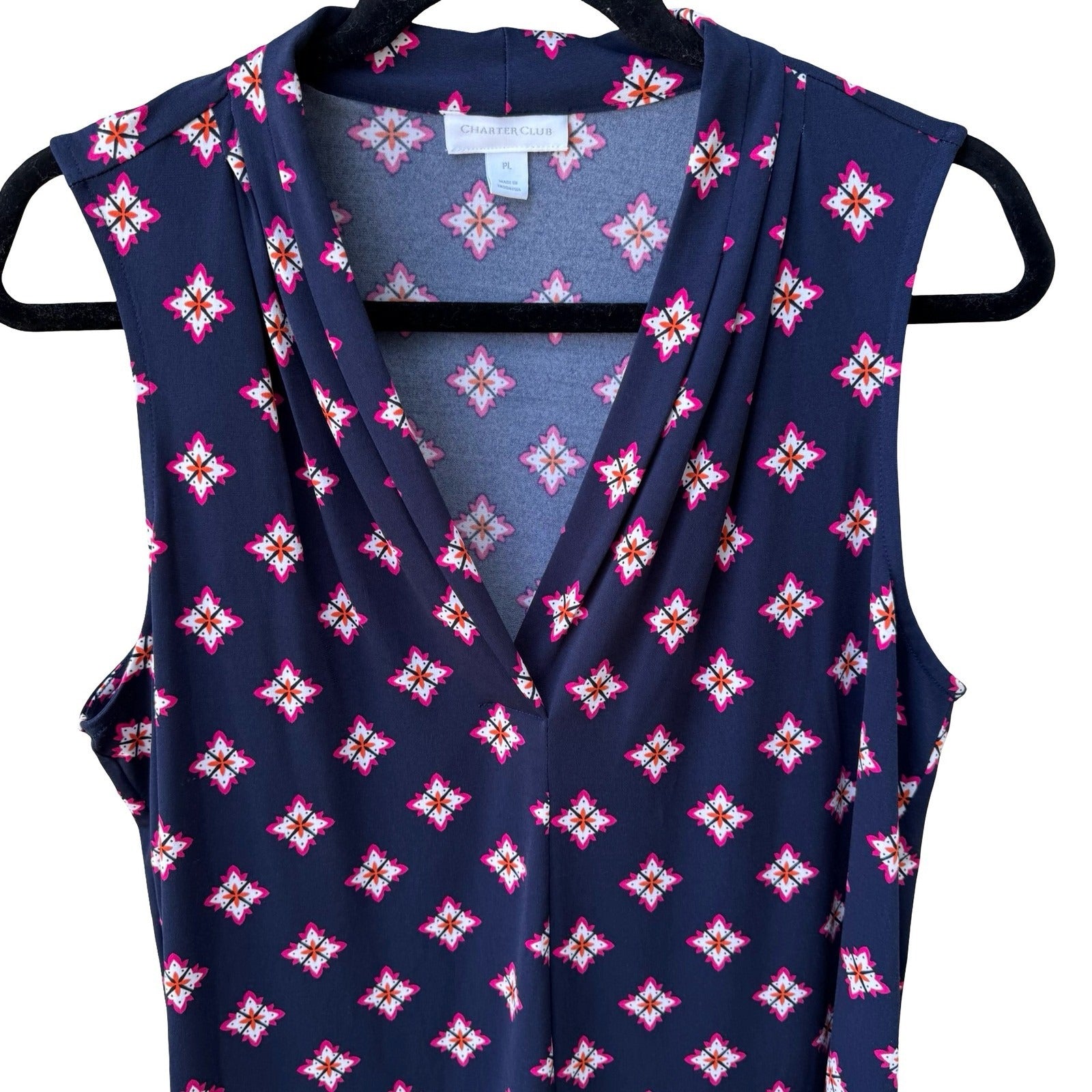 Charter Club Preppy Workwear Geometric Pleated V-Neck Sleeveless Blouse Navy L