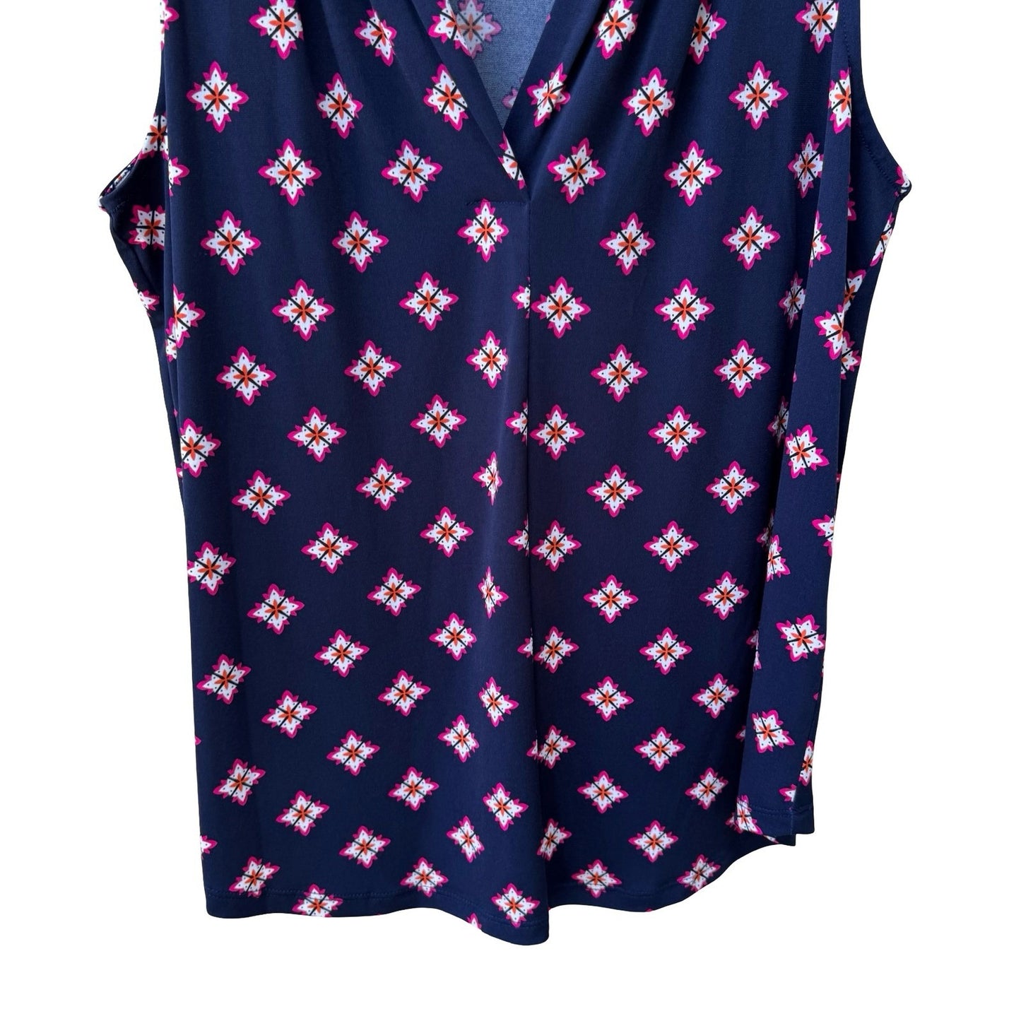 Charter Club Preppy Workwear Geometric Pleated V-Neck Sleeveless Blouse Navy L