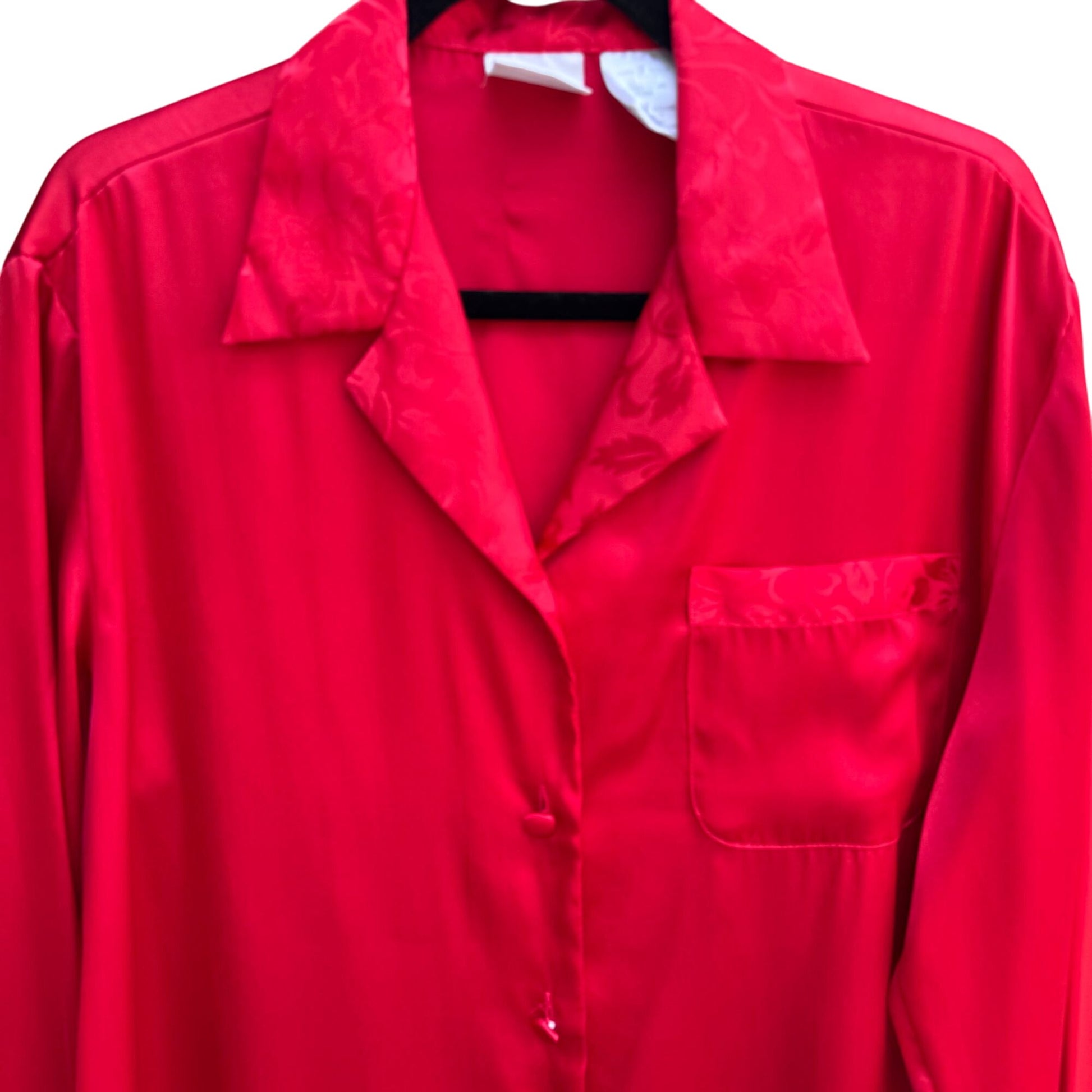Secret Treasures Ladies Red Satin Button-Up Lightweight Sleepwear Shirt M