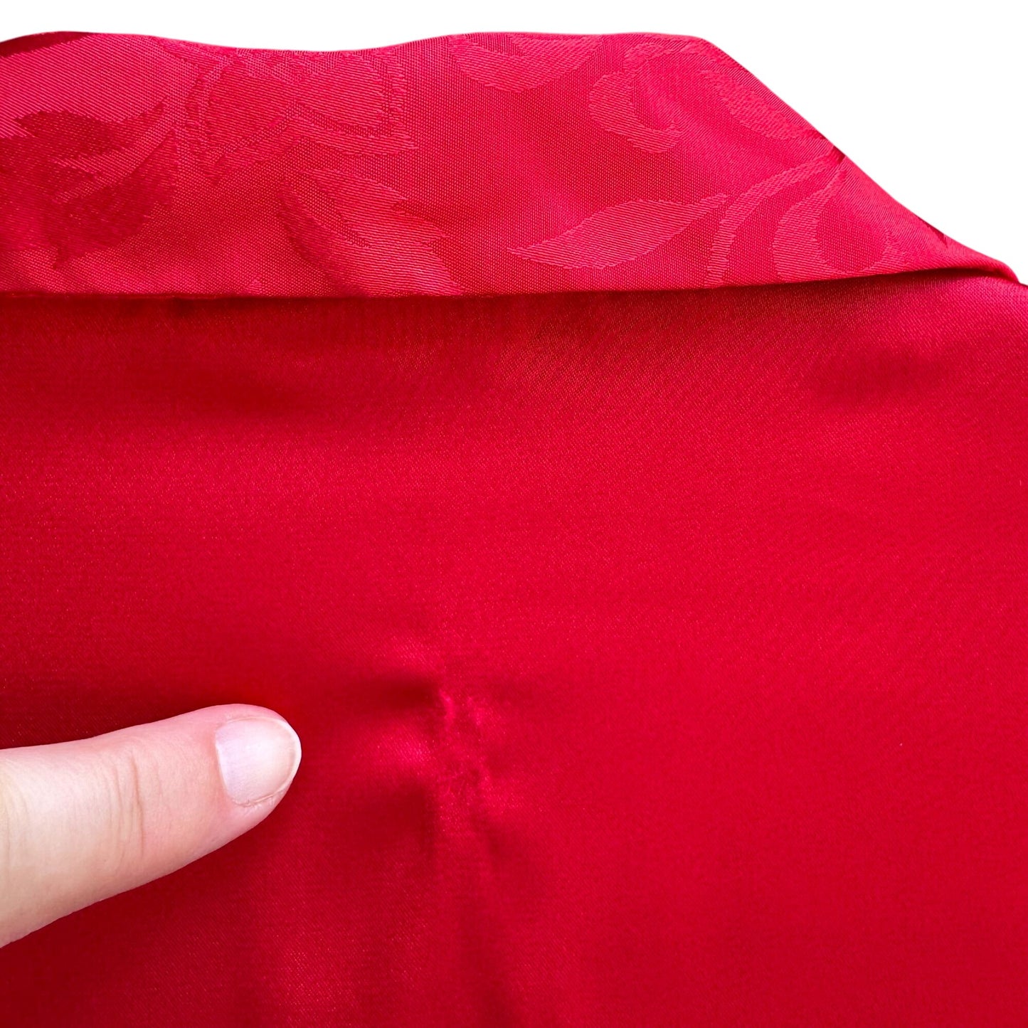 Secret Treasures Ladies Red Satin Button-Up Lightweight Sleepwear Shirt M