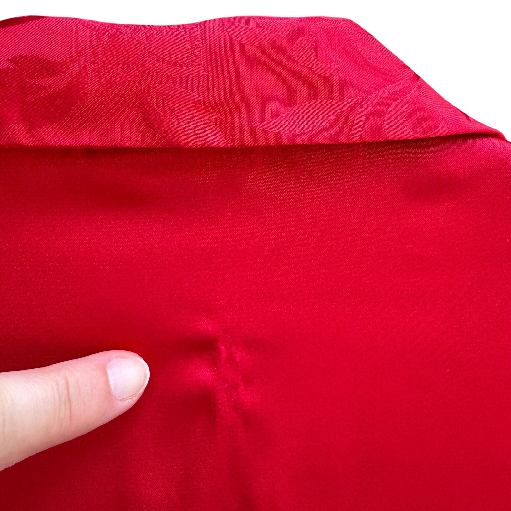 Secret Treasures Ladies Red Satin Button-Up Lightweight Sleepwear Shirt M