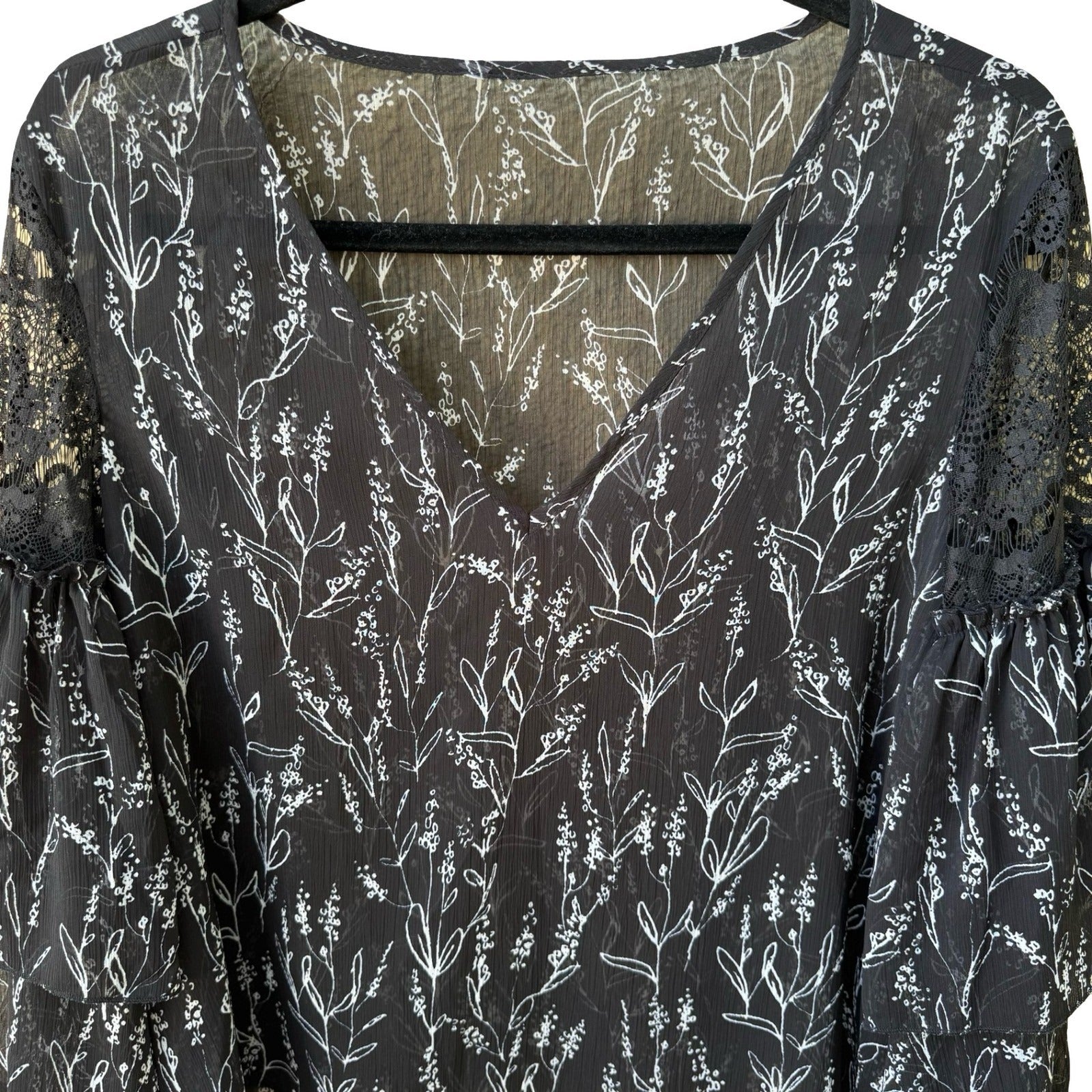 Boho Dark Floral Whimsigoth Chiffon Romantic Sheer Lace Ruffle Bell Sleeve Top L
