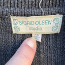 Switch Sigrid Olsen Studio Gray Button-Up Cardigan With Ribbed Details &amp; Pockets - XS 2 image