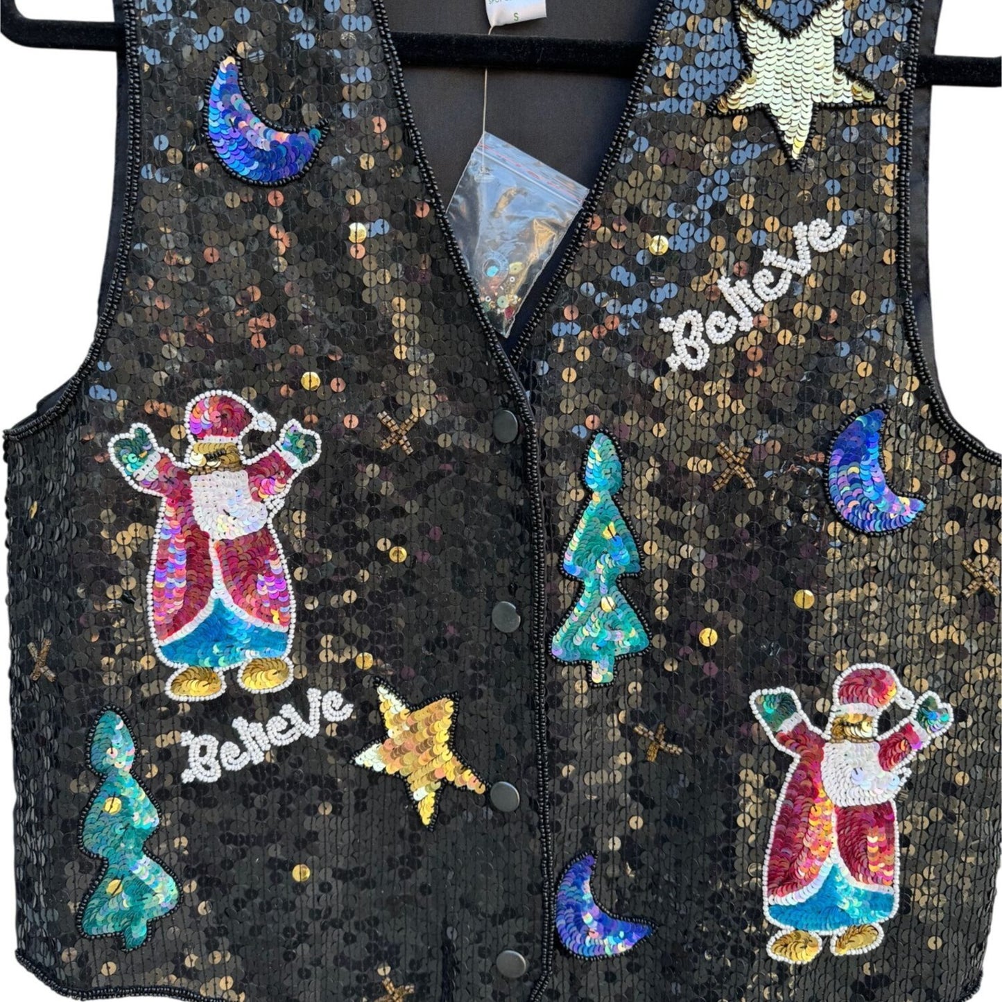 The Quacker Factory Vintage Black Holiday Santa Tree Snap Closure Sequin Vest S