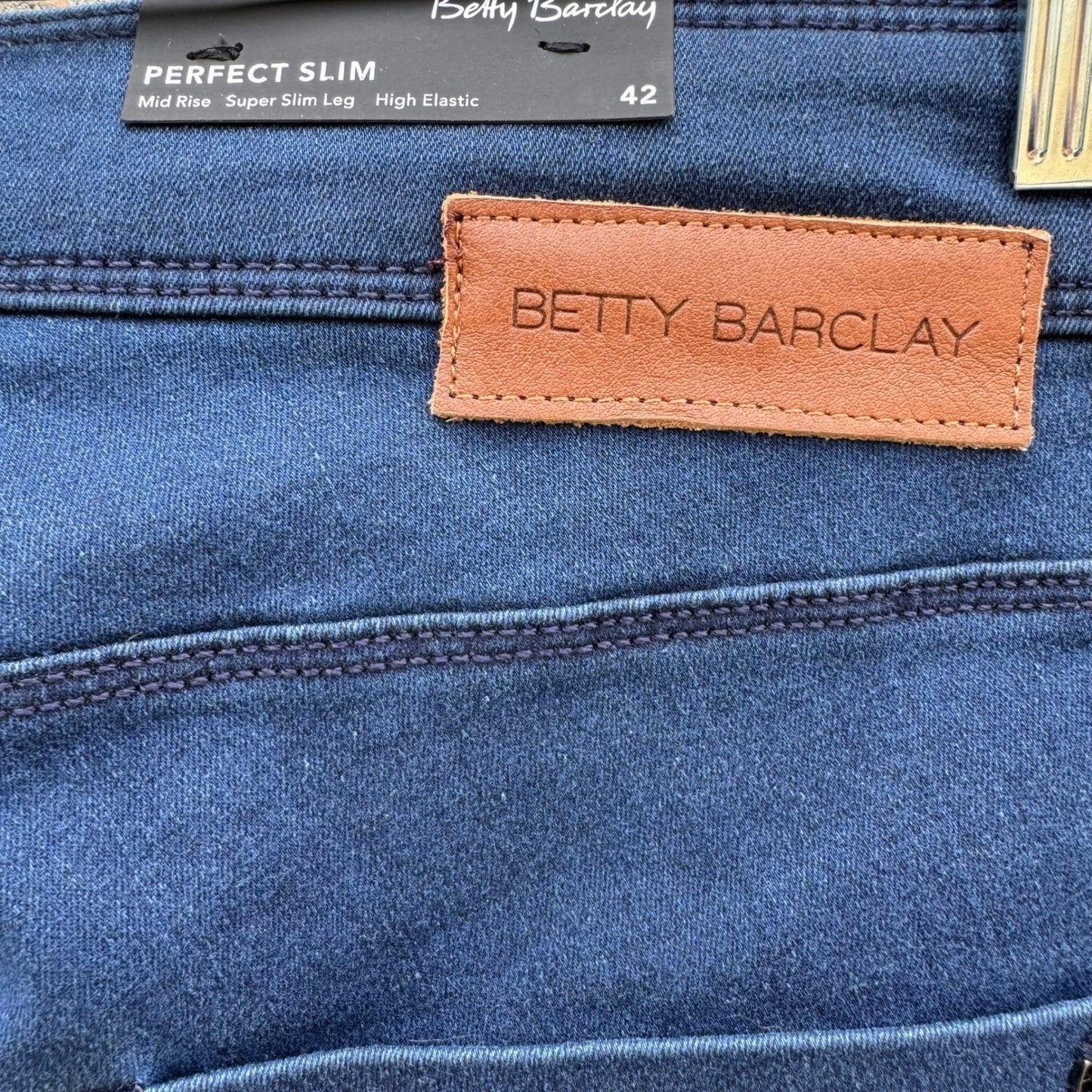 Betty Barclay Perfect Slim Jeans Women 14 Mid Rise Super Slim High Elastic NEW