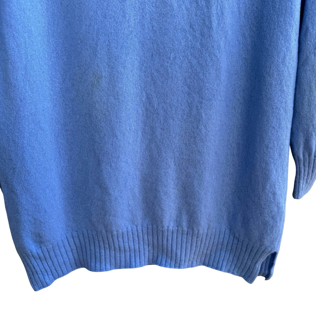 J McLaughlin 100% Cashmere Quiet Luxury Minimalist Coastal Sweater Pastel Blue S