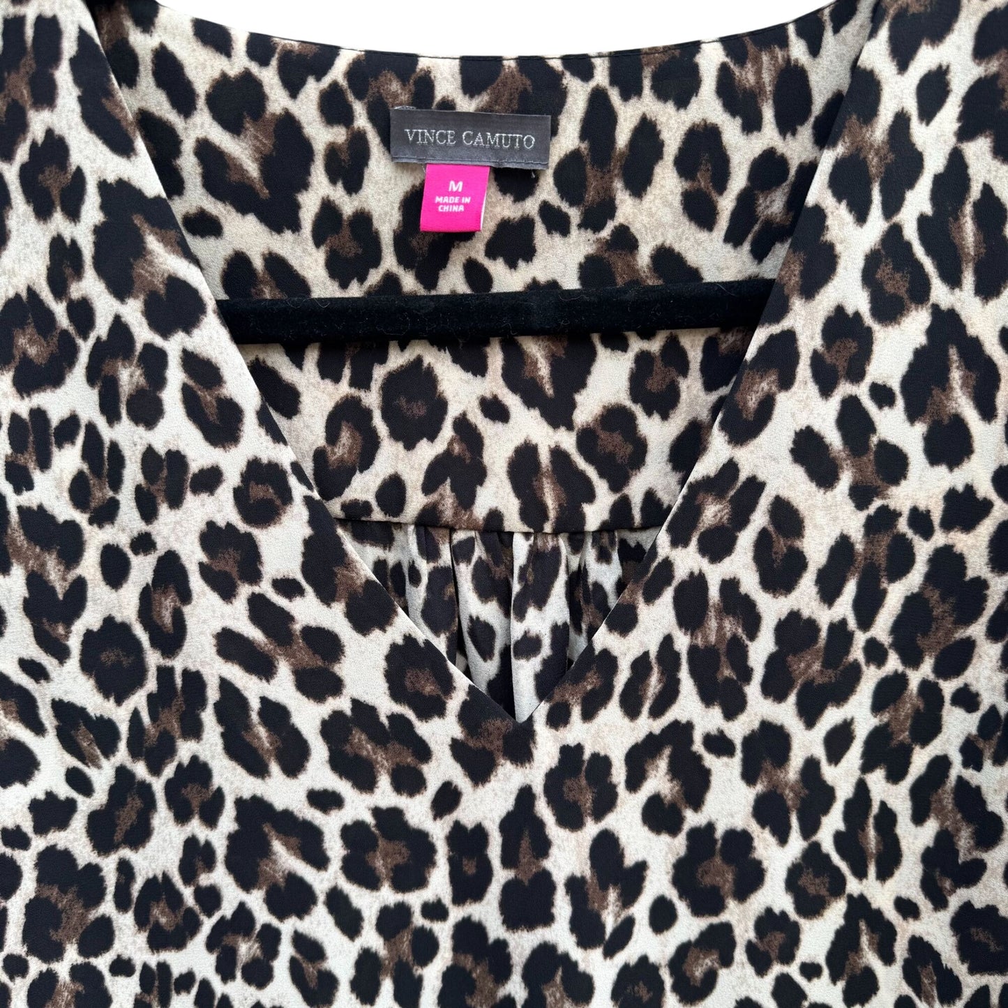 Vince Camuto Leopard Ruffle Bell Sleeve V Neck Blouse M Womens Boho Party Witchy