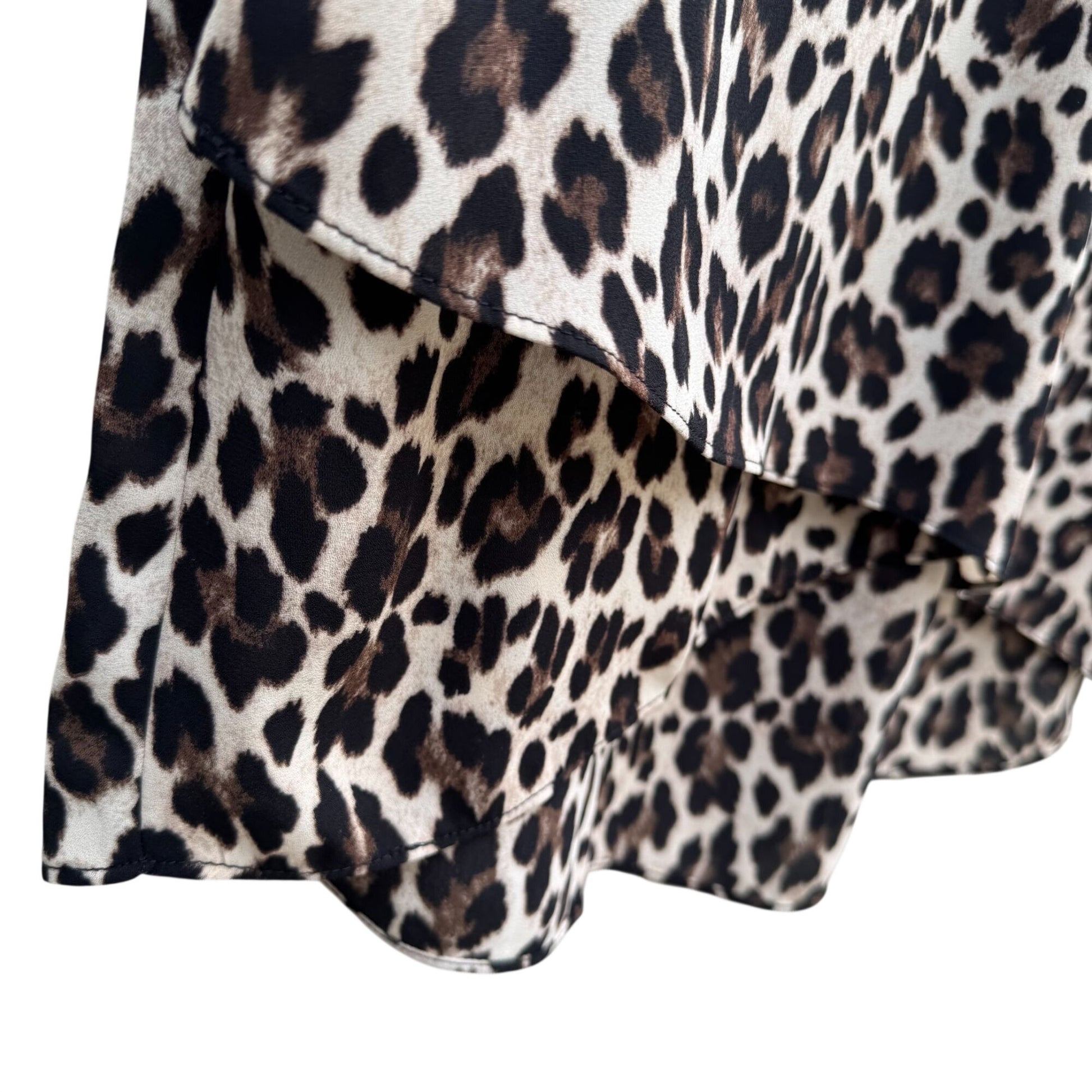 Vince Camuto Leopard Ruffle Bell Sleeve V Neck Blouse M Womens Boho Party Witchy