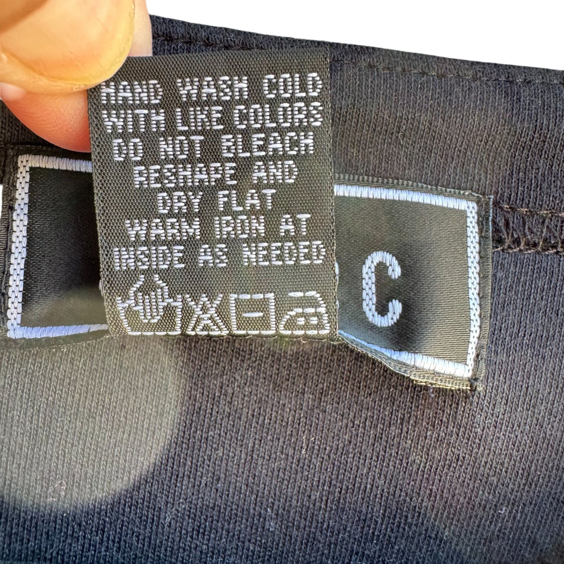 Bobbie C Womens Black Sleeveless Yellow White Floral Preppy Embroidery Top New M