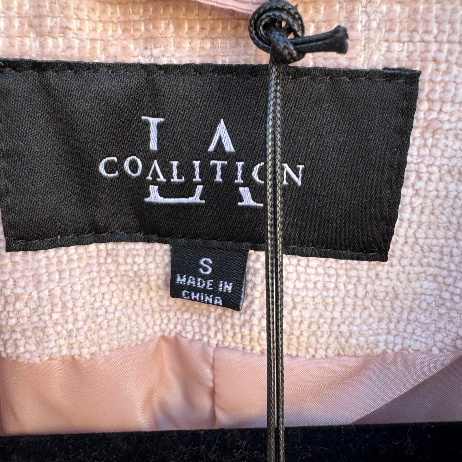 Coalition LA Peach Whip Cropped Blazer Jacket Pearl Buttons T703R1 Small NEW