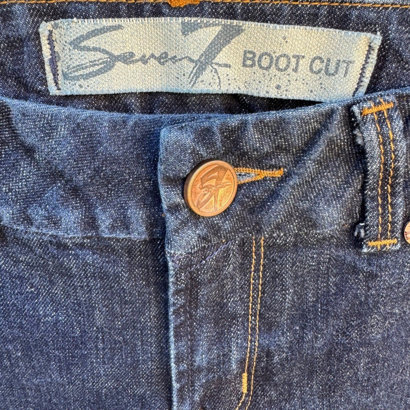 Seven7 Y2K Womens Boot Cut Jeans Dark Indigo Wash Embroidered Pocket Size 31