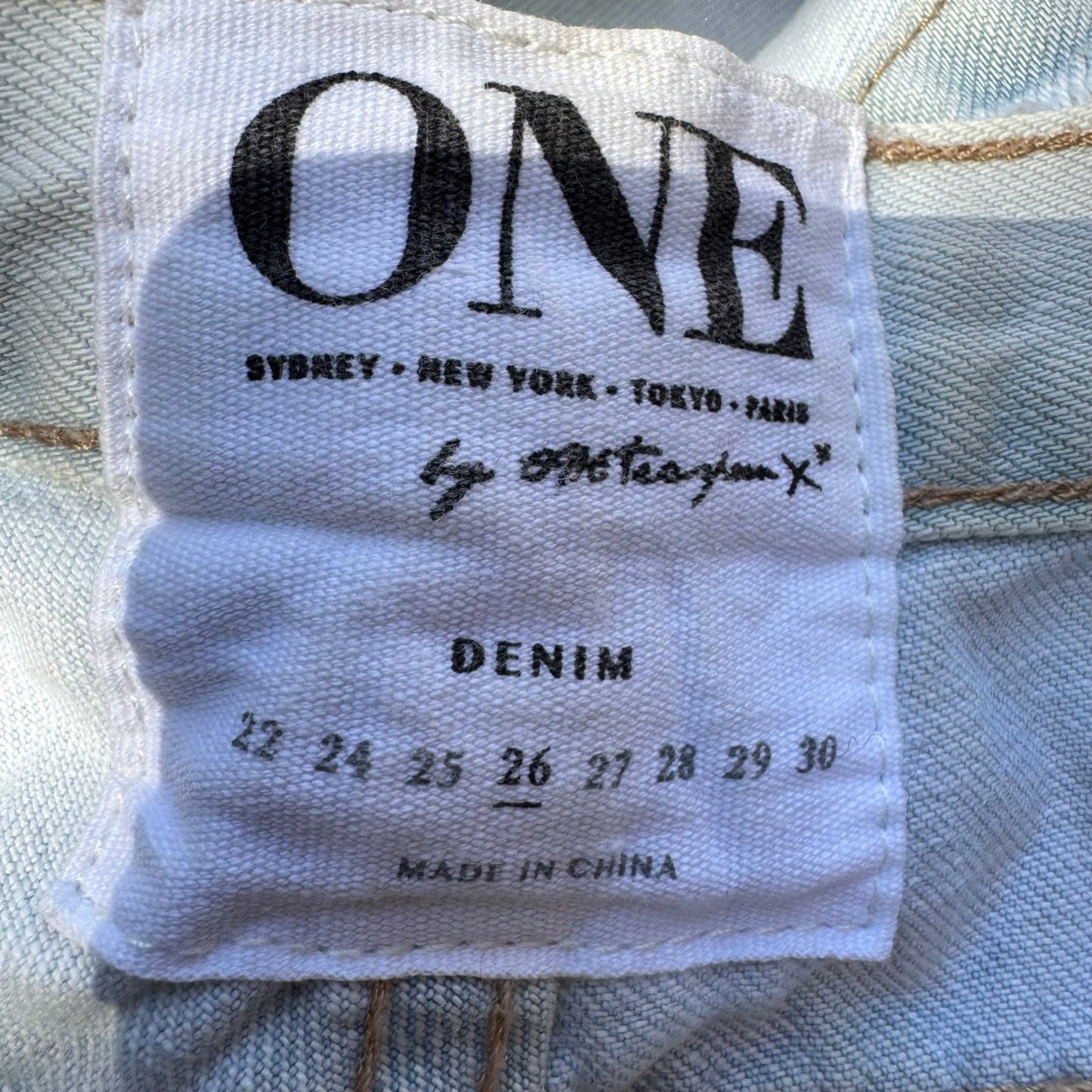 One Teaspoon Saints Y2K Grunge Punk Thrashed Shredded Distressed Baggy Jeans 26