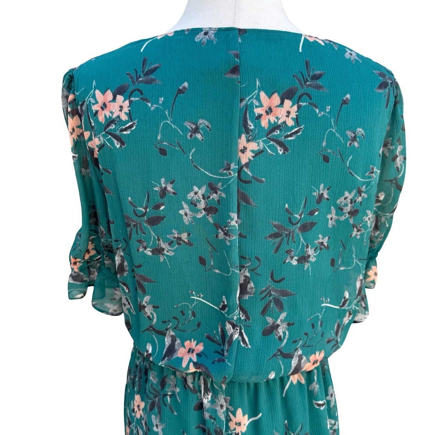 Express Green Floral V-Neck Ruffle Hem Flowy Mini Dress S Boho Romantic Cottage