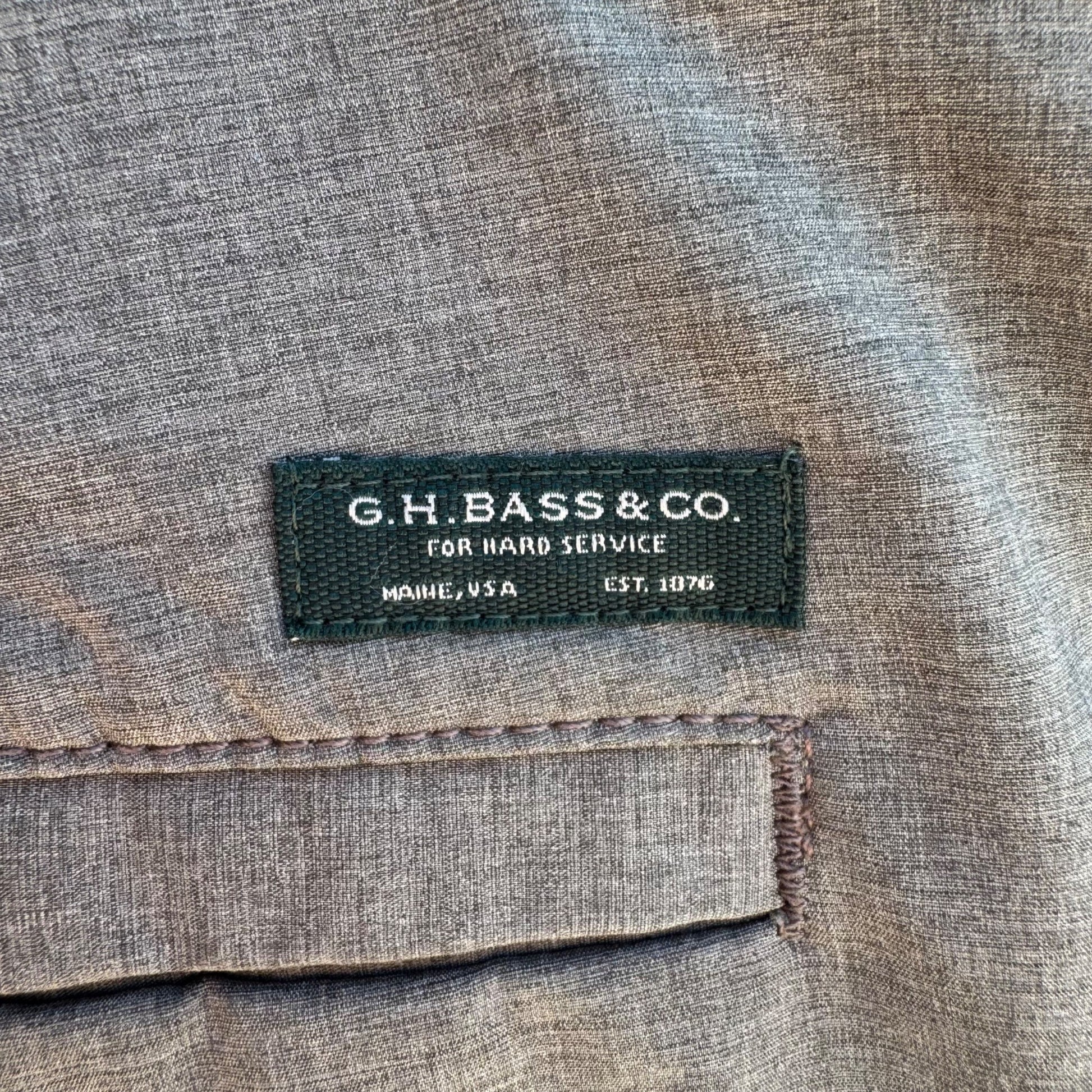 G.H. Bass & Co Mens Gray Casual Outdoor Durable Lightweight Flat Front Shorts 40