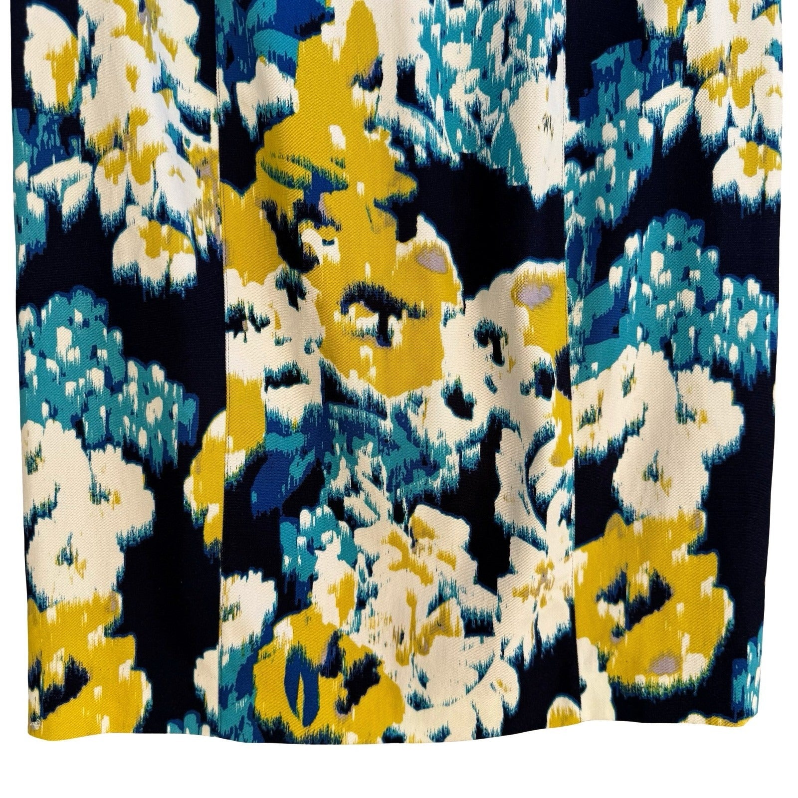 Lysse New York Mod Floral Pencil Charity Skirt Navy Abstract Career Bodycon Med