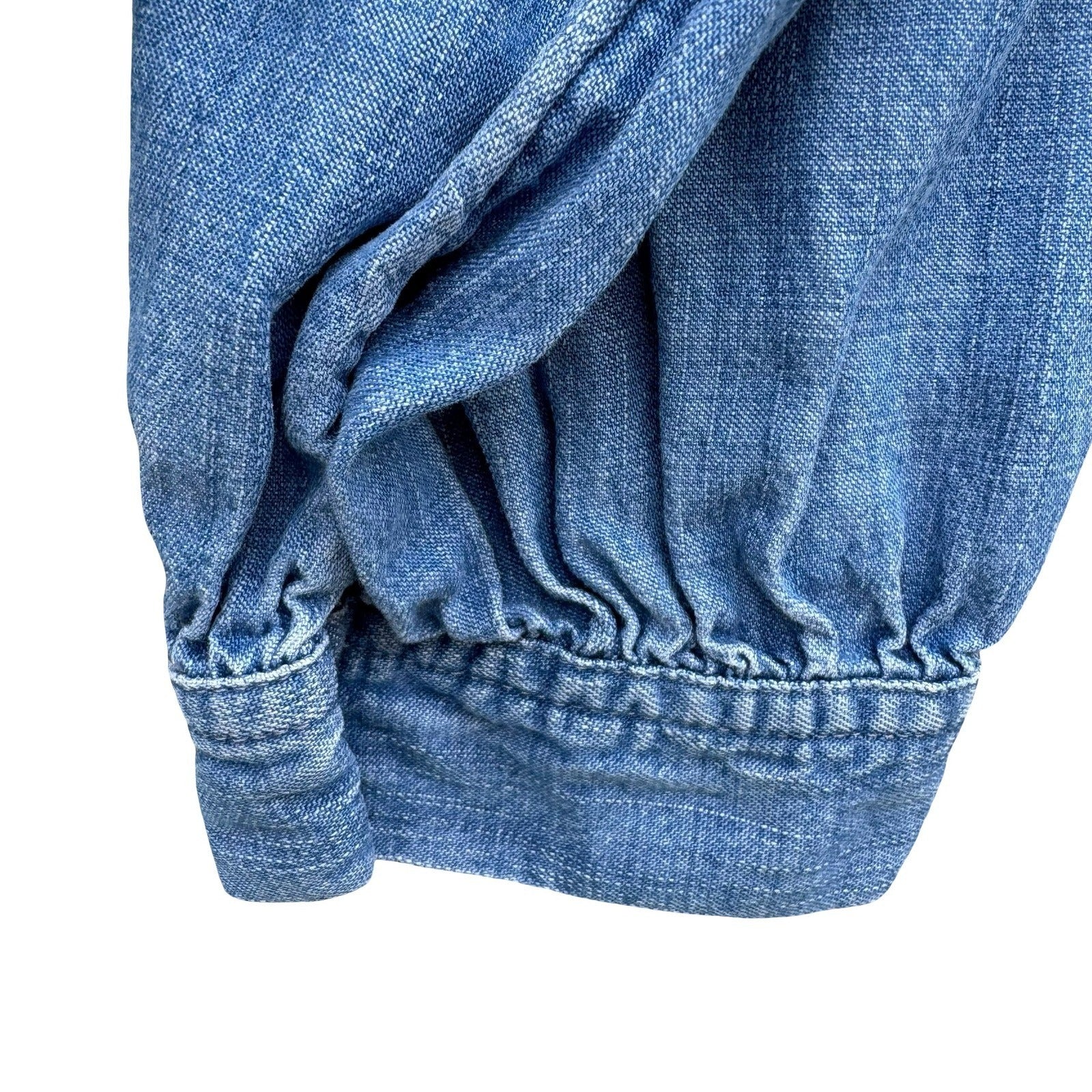 Gap Womens M Blue Chambray Denim Peplum V-Neck Blouse Cottagecore Coastal Boho