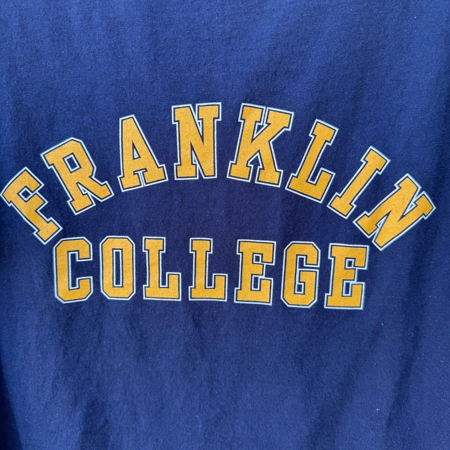 Jansport Franklin College Graphic T-Shirt Mens Medium Navy Blue Short Sleeve Tee