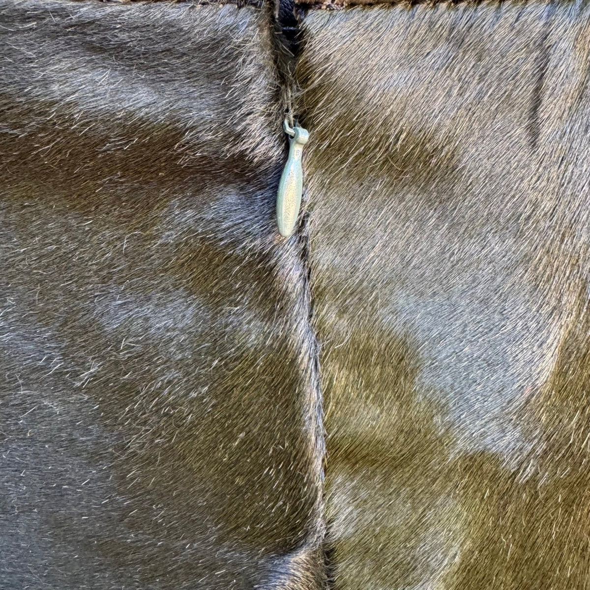 Donna Karan Signature Pony Hair Runway Quiet Luxury Pencil Skirt Olive Green 6