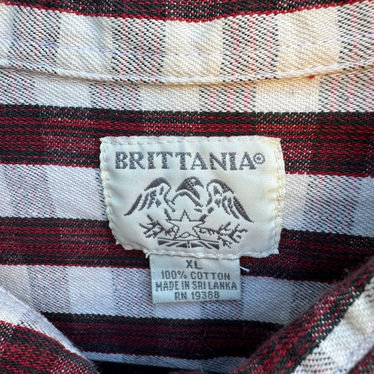 Brittania Vintage Mens Red White Plaid Long Sleeve Button-Up Heavy Cotton Shirt