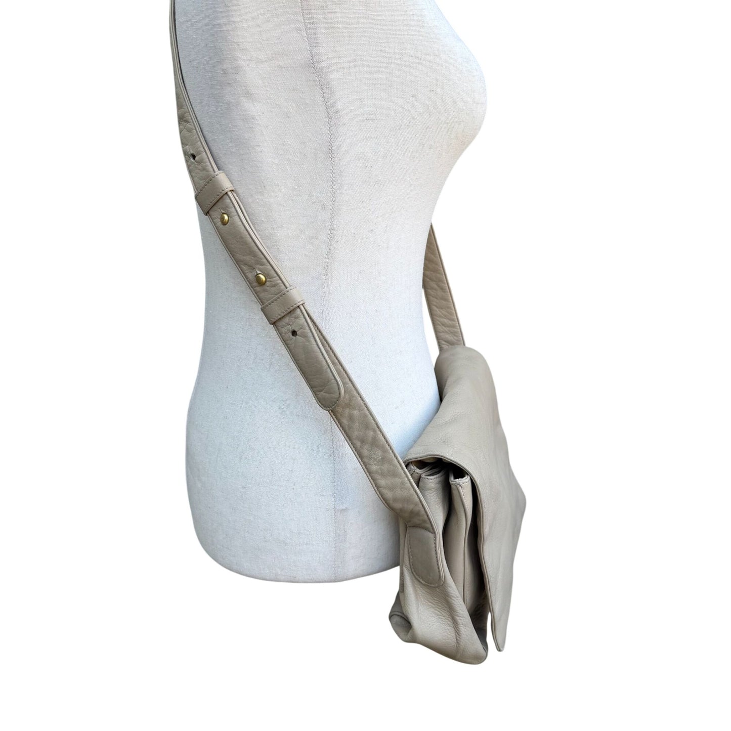 Donna Karan New York Tan Leather Crossbody Bag Adjustable Strap Magnetic Closure