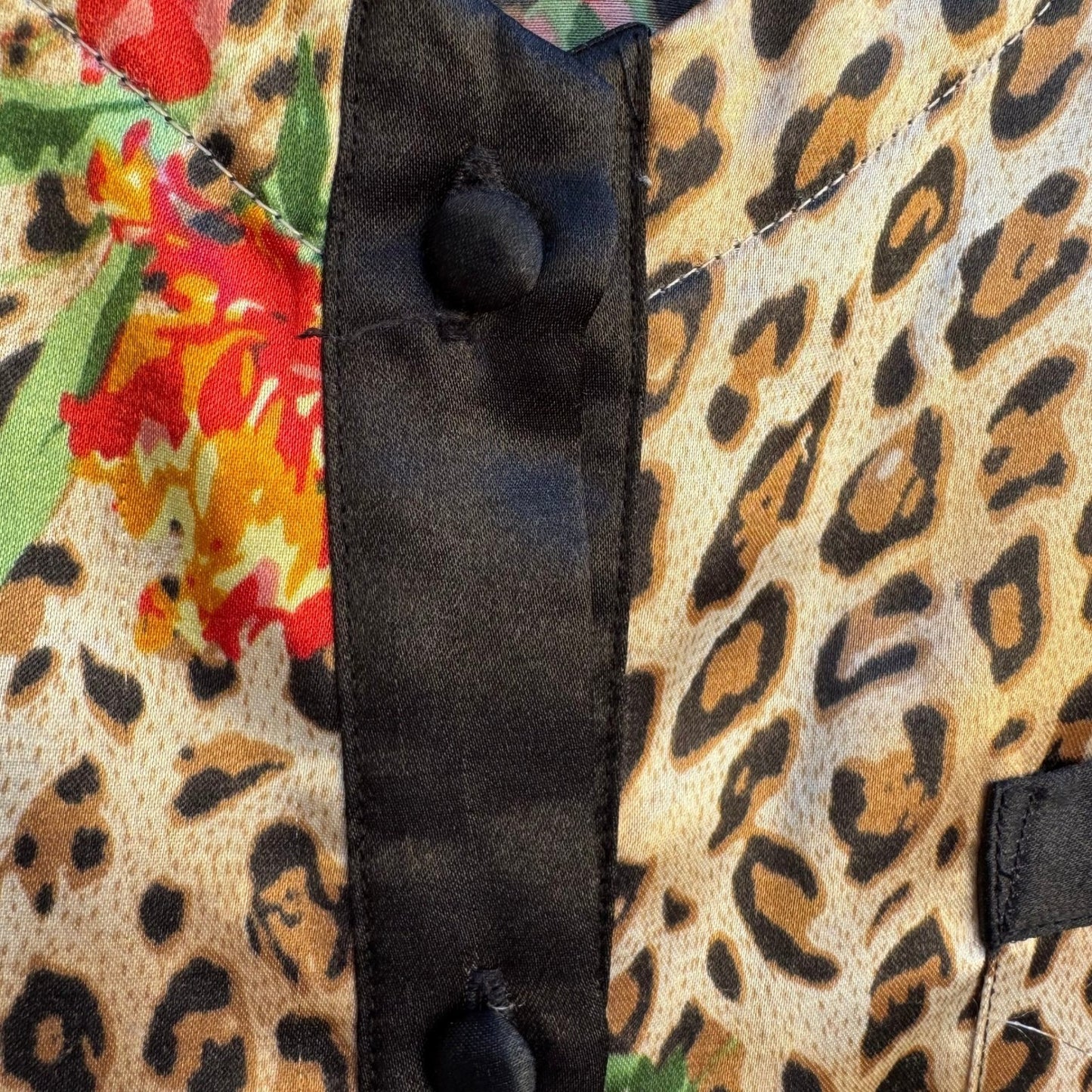 Jillian Jones Intimates Leopard Floral Button Down Sleep Shirt Medium Nightgown