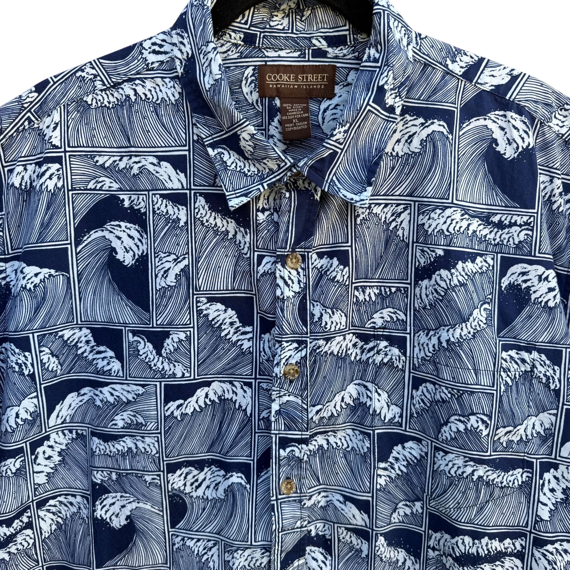 Cooke Street Hawaiian Islands Vintage Blue Wave Short Sleeve Beachwear Shirt XL