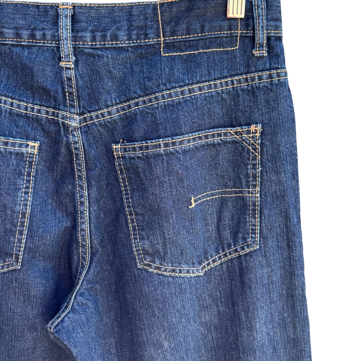 Calvin Klein Mens Dark Wash Relaxed Fit All Cotton Straight Leg Denim Jeans 32x32