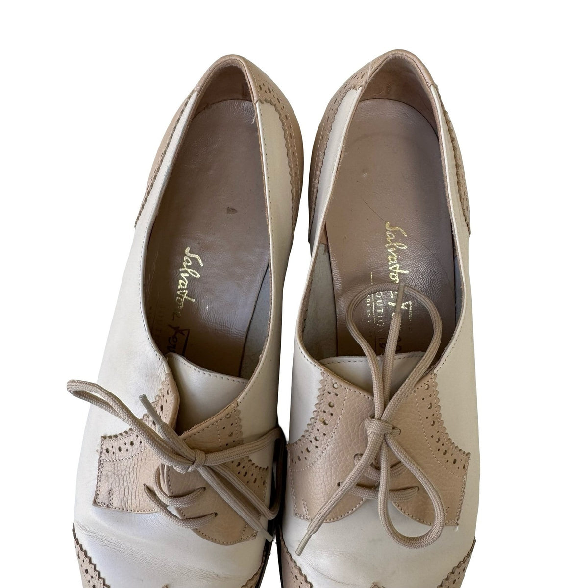 Salvatore Ferragamo Two-Tone Leather Brogue Wingtip Oxford Tan Cream Womens 11 B
