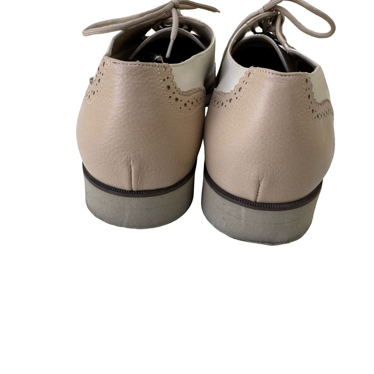 Salvatore Ferragamo Two-Tone Leather Brogue Wingtip Oxford Tan Cream Womens 11 B