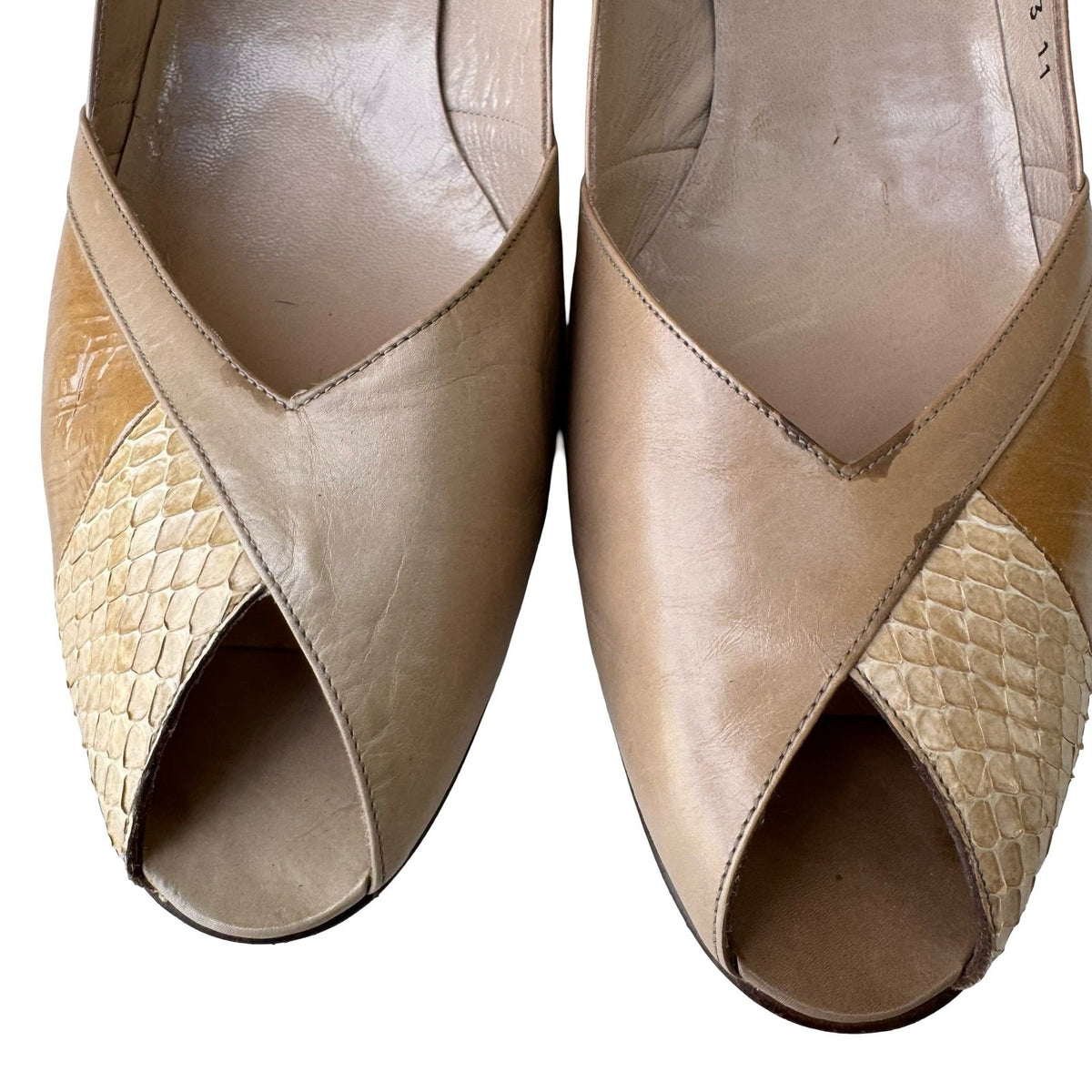 Bruno Magli Vintage Italian Luxury Snakeskin Peep Toe Kitten Heel Tan Womens 8