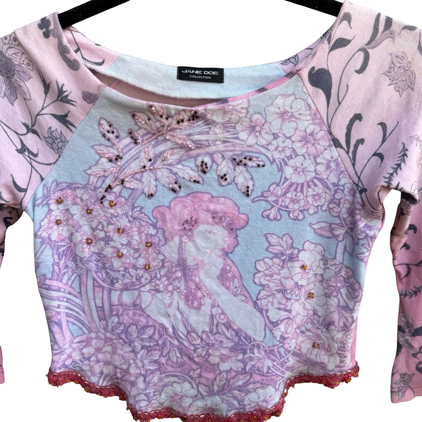 Jane Doe Y2K Whimsigoth Fairycore Pink Art Nouveau Beaded Graphic Crop Top S