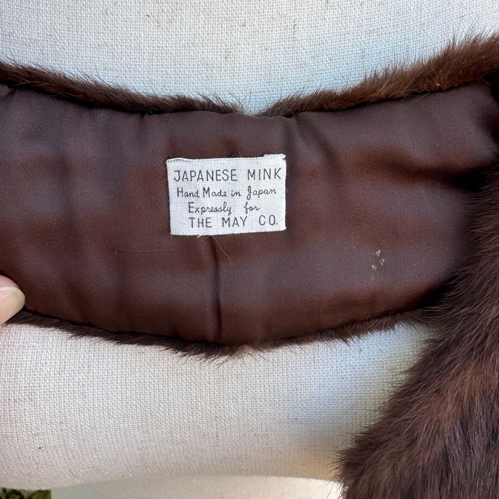 The May Company Vintage Womens Brown Hand Made Japanese Mink Fur Collar