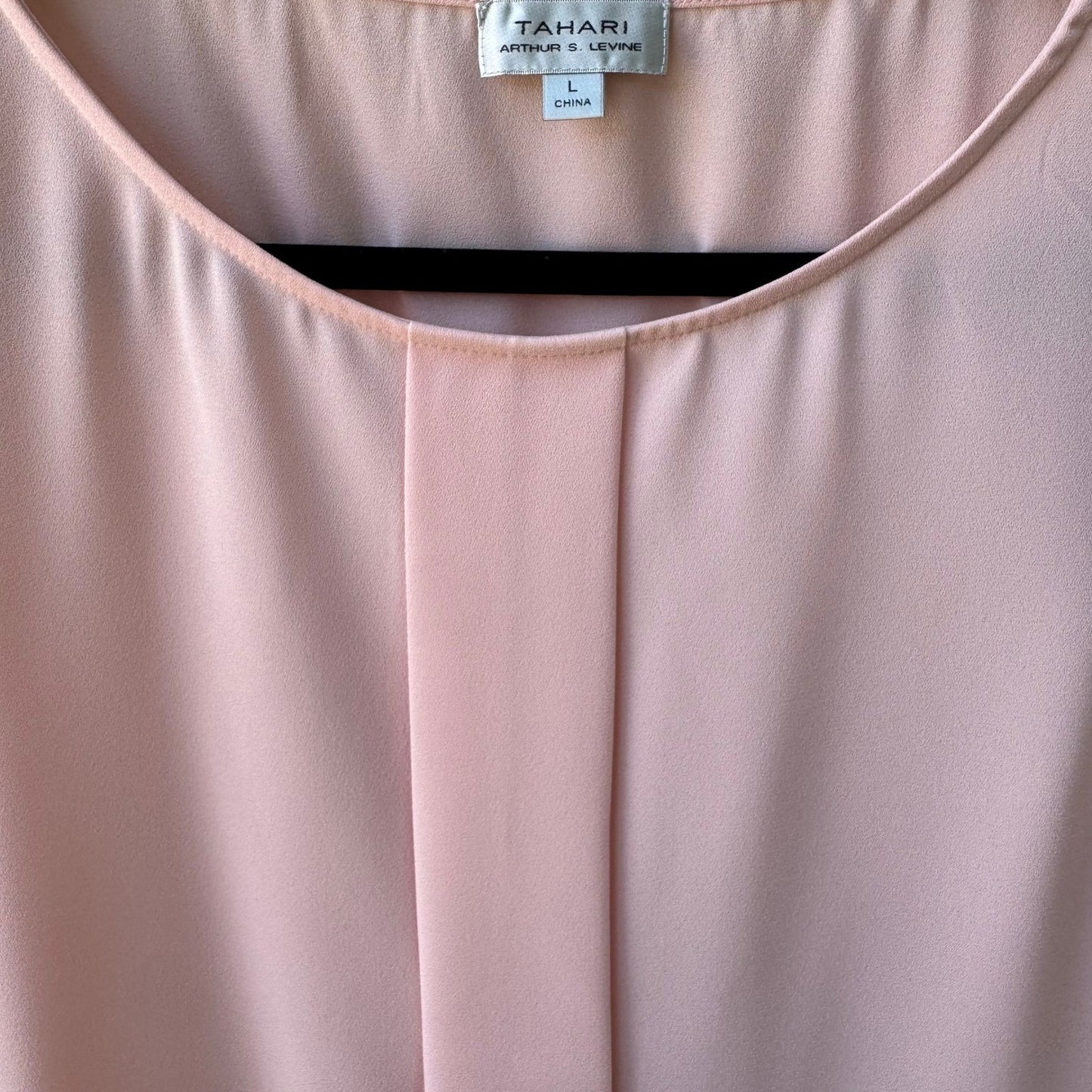Tahari Arthur S Levine Feminine Pastel Pink Pleated Cinched Back Blouse L NEW