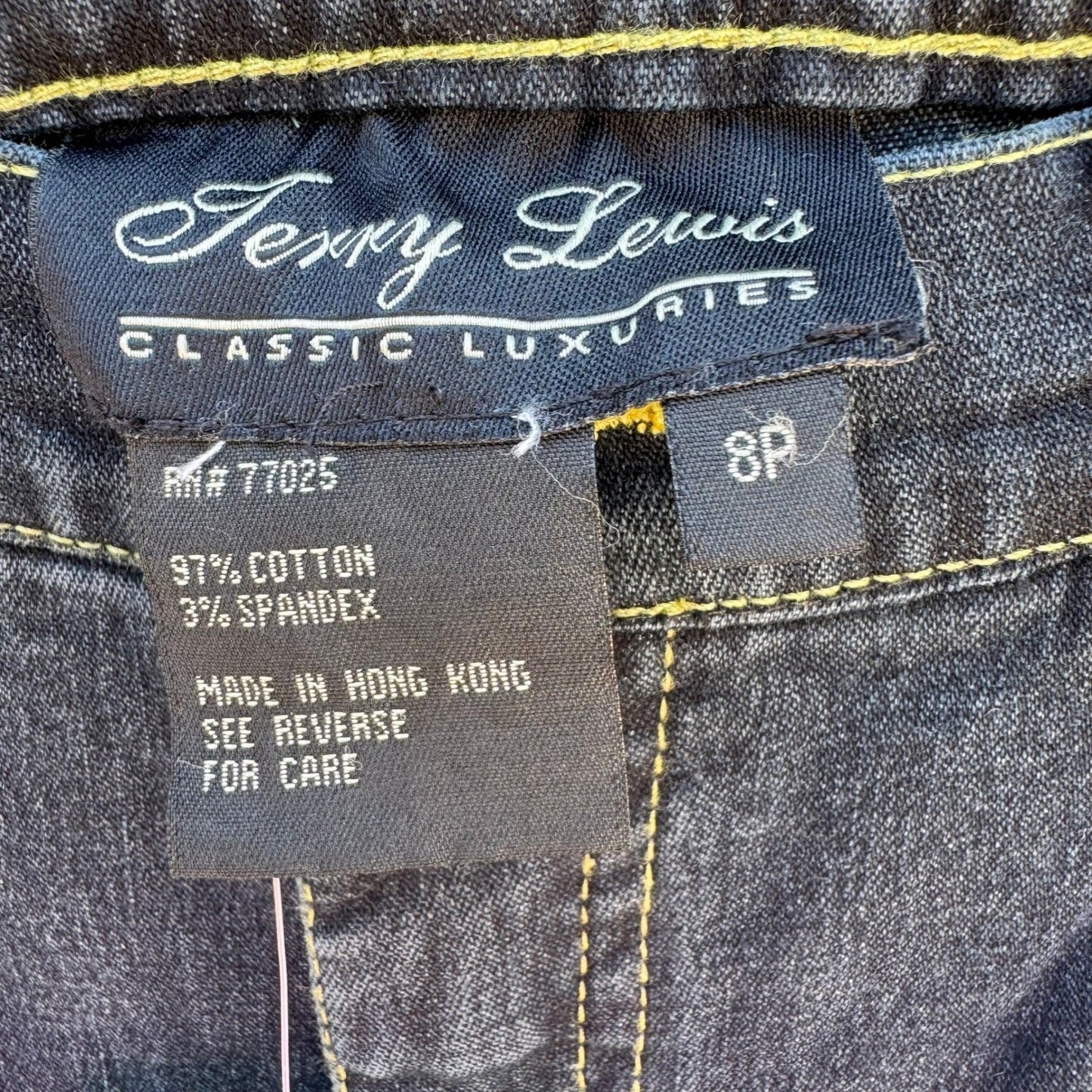 Terry Lewis Classic Luxuries Dark Wash Straight Leg Jeans Size 8P NWT Stretch