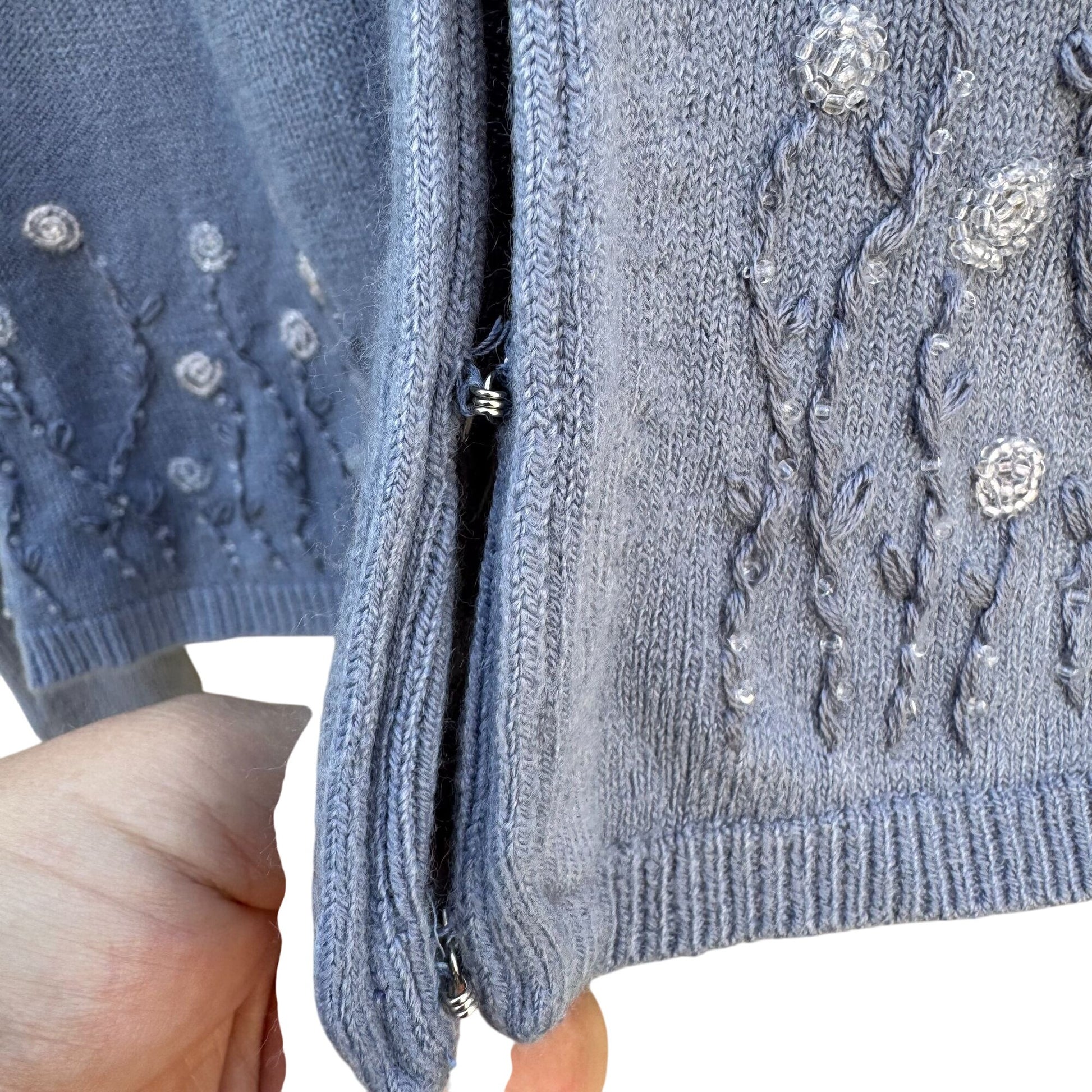 Hillard & Hanson Womens Embroidered Floral Design Beaded Cardigan Sweater New XL