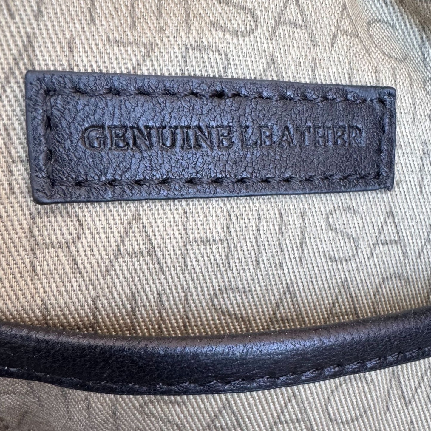 Isaac Mizrahi Black Quilted Leather Crossbody Bag Gold Chain Strap Tassel Accent