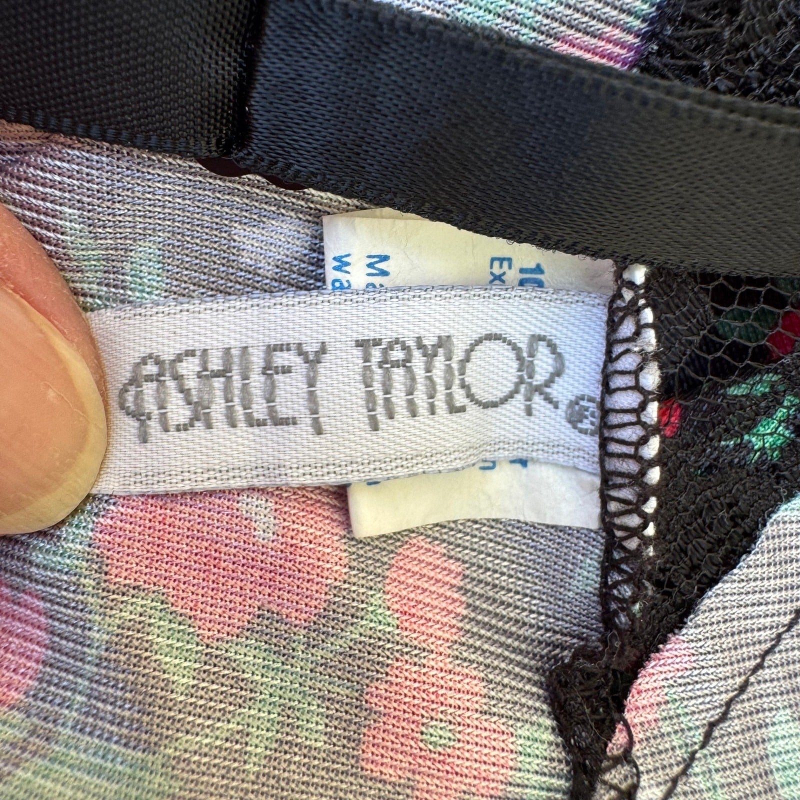 Ashley Taylor Vintage 90s Y2K Babydoll Coquette Floral Lace Trim Camisole Top L