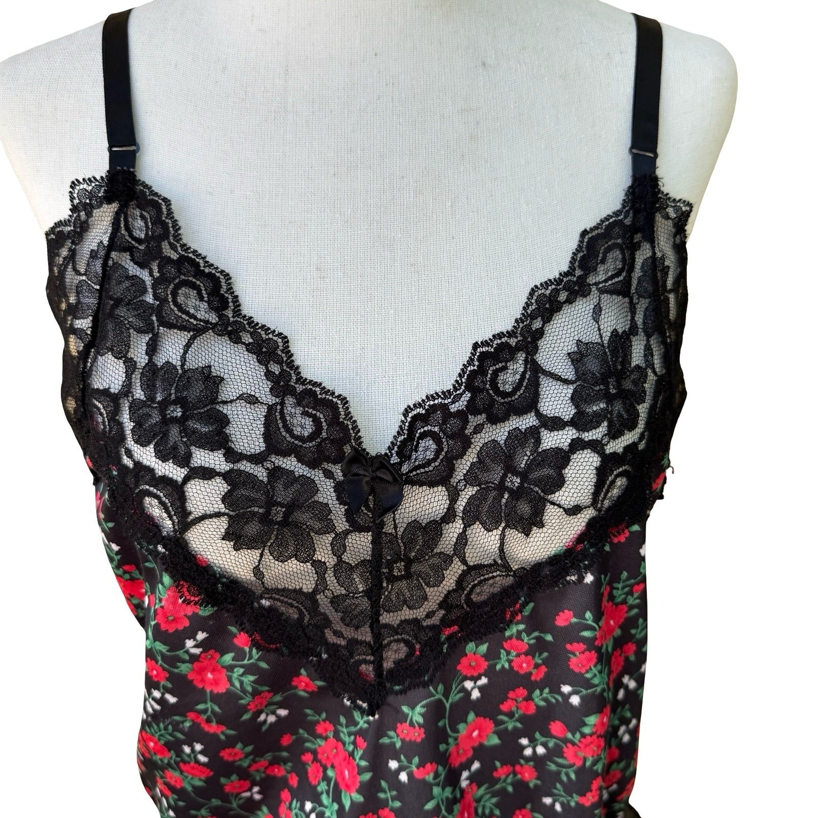 Ashley Taylor Vintage 90s Y2K Babydoll Coquette Floral Lace Trim Camisole Top L