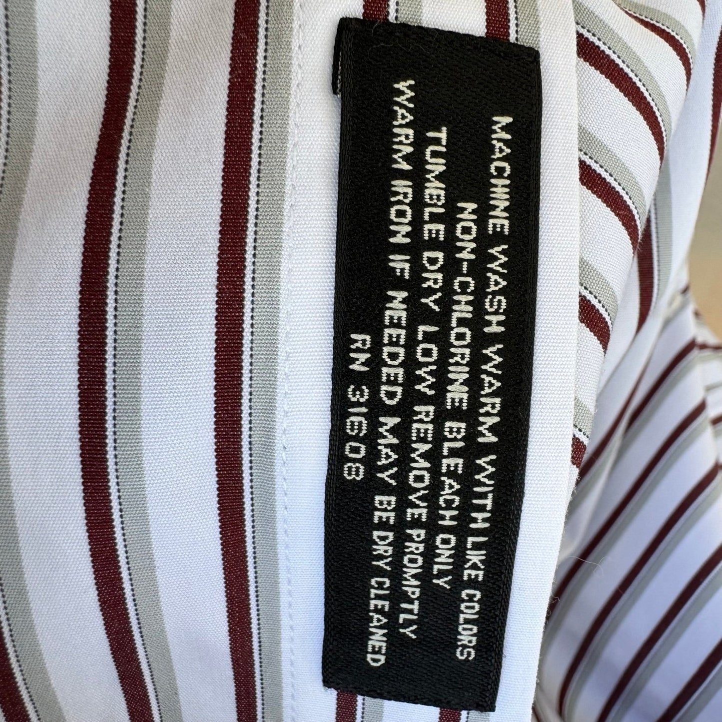 Jos. A. Bank Traveler's Collection Slim Fit Striped Dress Shirt 15.5 36 Cotton