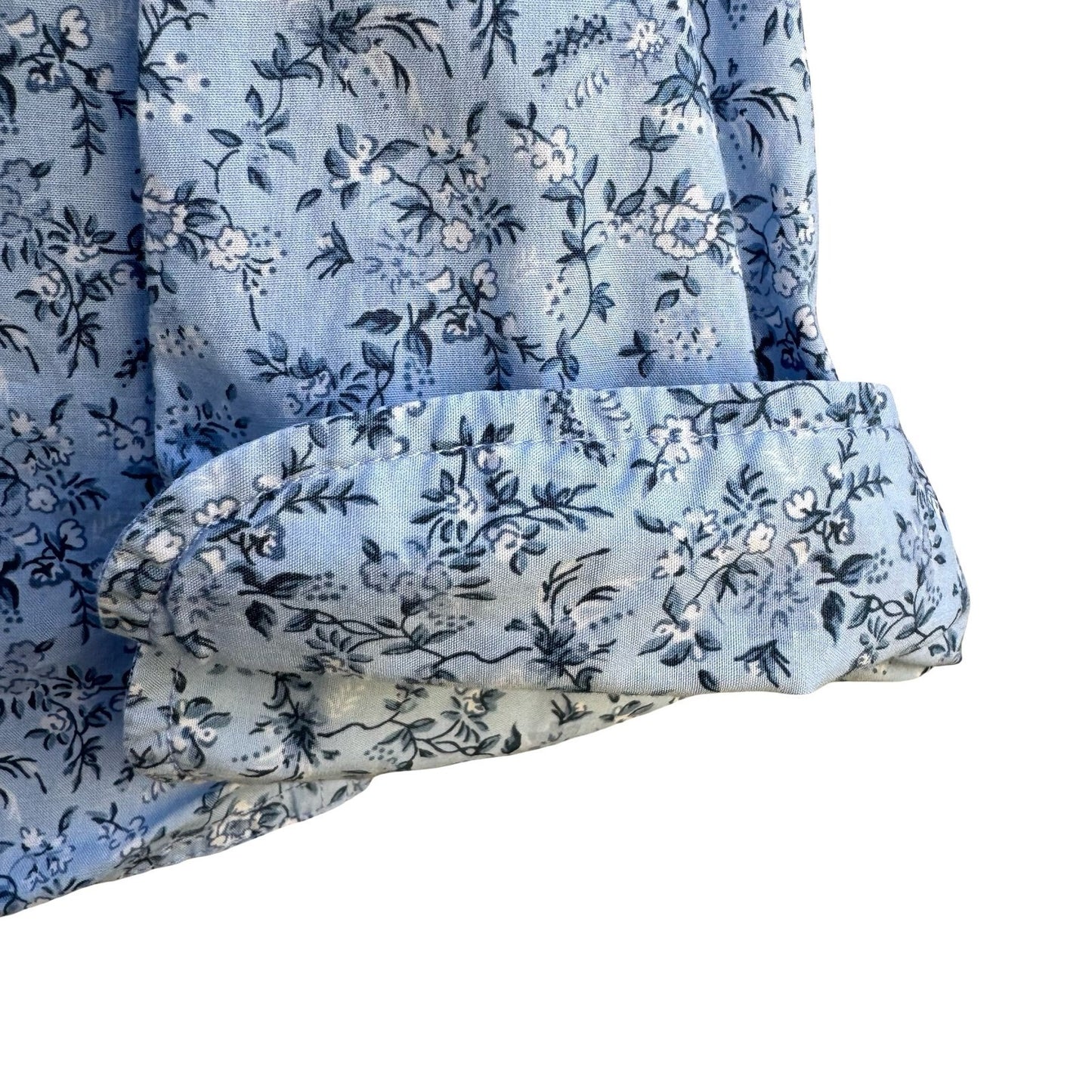 Liz Claiborne Vintage 90s Blue Floral Calico Button Up Cropped Shirt PM Cottage