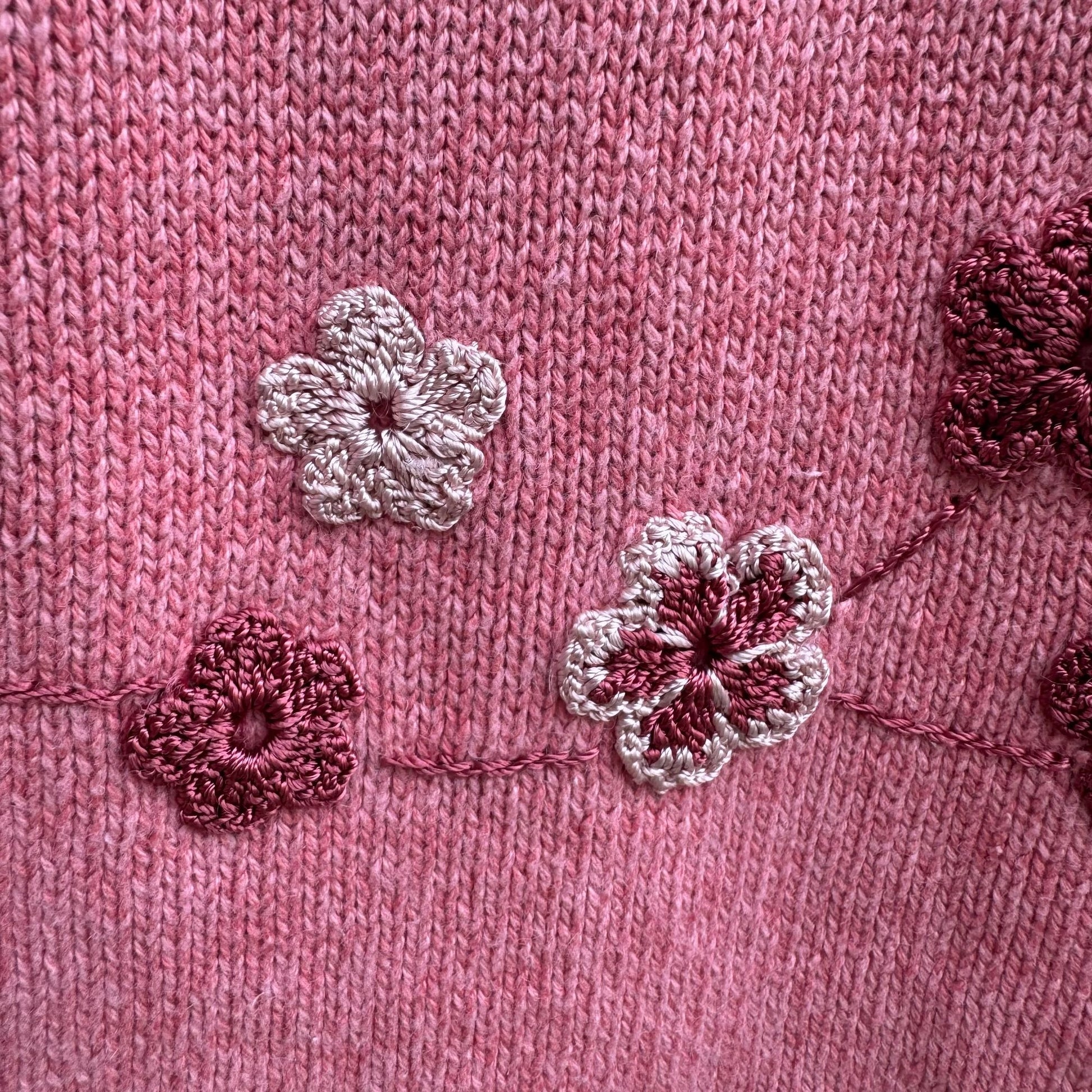 Cynthia Taylor Vintage Womens Pink Sweater Cottage Floral Embroidery Beaded Hem