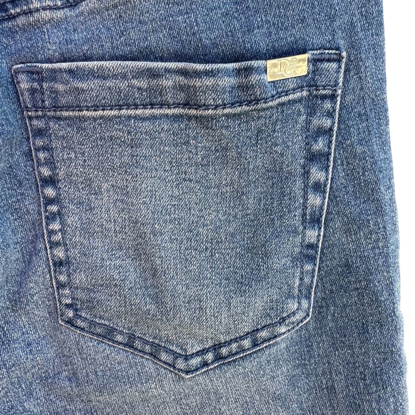 DG2 Diane Gilman Womens Preppy Blue Stretch Denim Old Money Long Bermuda Short 2