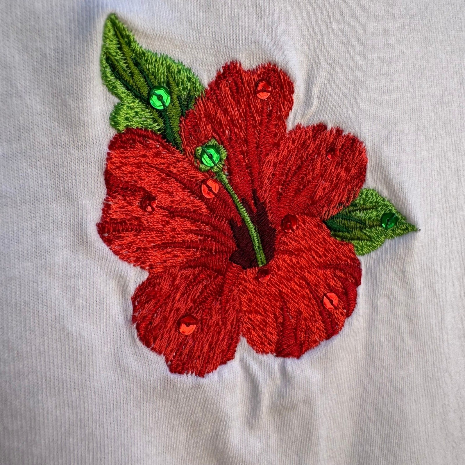 Diane Gilman White Cotton T-Shirt Red Hibiscus Sequin Embroidered Floral Small