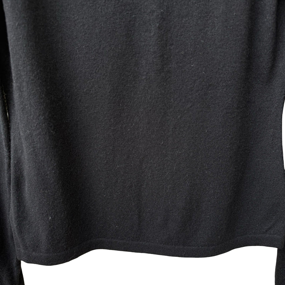Banana Republic Vintage 100% Cashmere Quiet Luxury Minimalist Sweater Black M